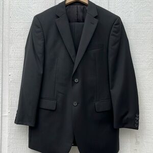 Mantoni 40R  Black Super 140s Wool Mens Sport  Suit. Coat 40R/pants 34/28”